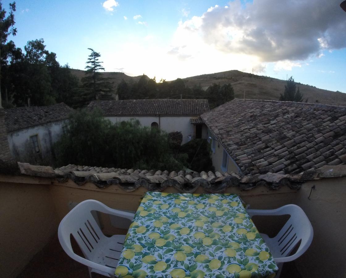 Villa La Cucullera Катандзаро Номер фото